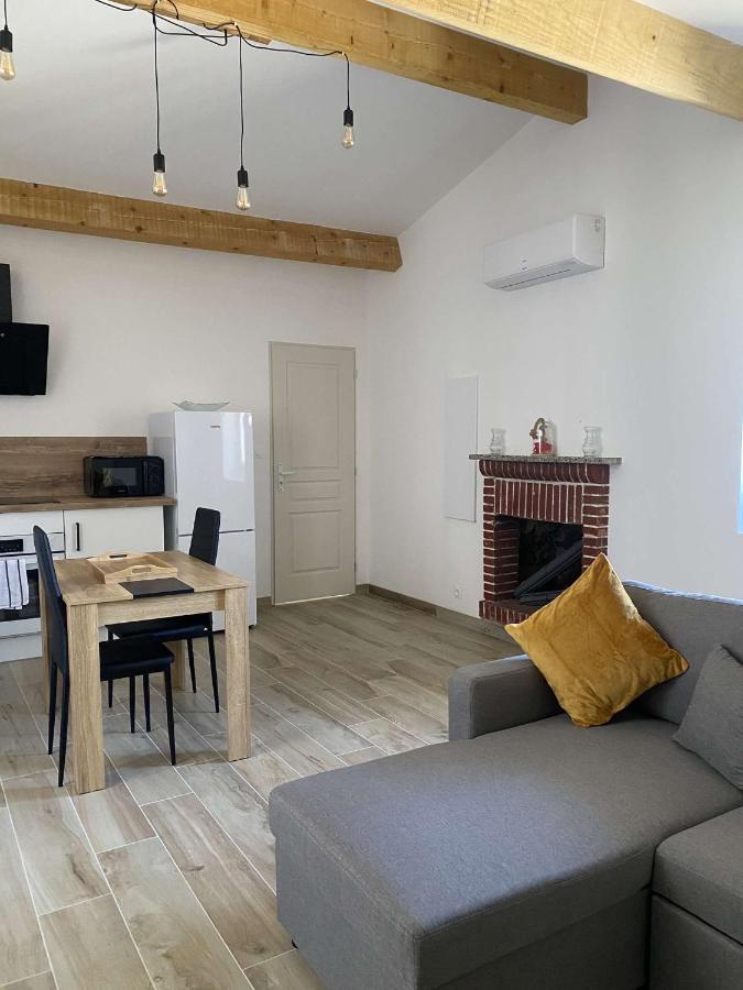 Bel Appartement Au Coeur Du Village De Sartene Exterior foto